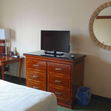 Americas Best Value Inn Zumbrota Buitenkant foto