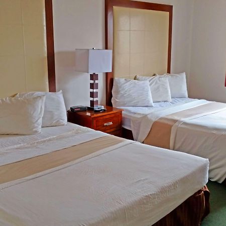 Americas Best Value Inn Zumbrota Buitenkant foto