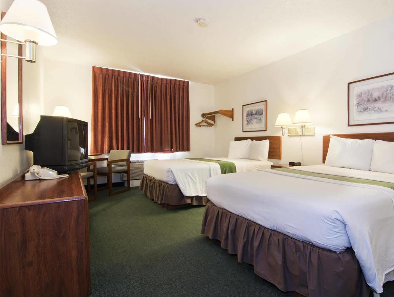 Americas Best Value Inn Zumbrota Buitenkant foto